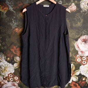 MM LaFleur navy blue tunic blouse sleeveless hidden placket +1